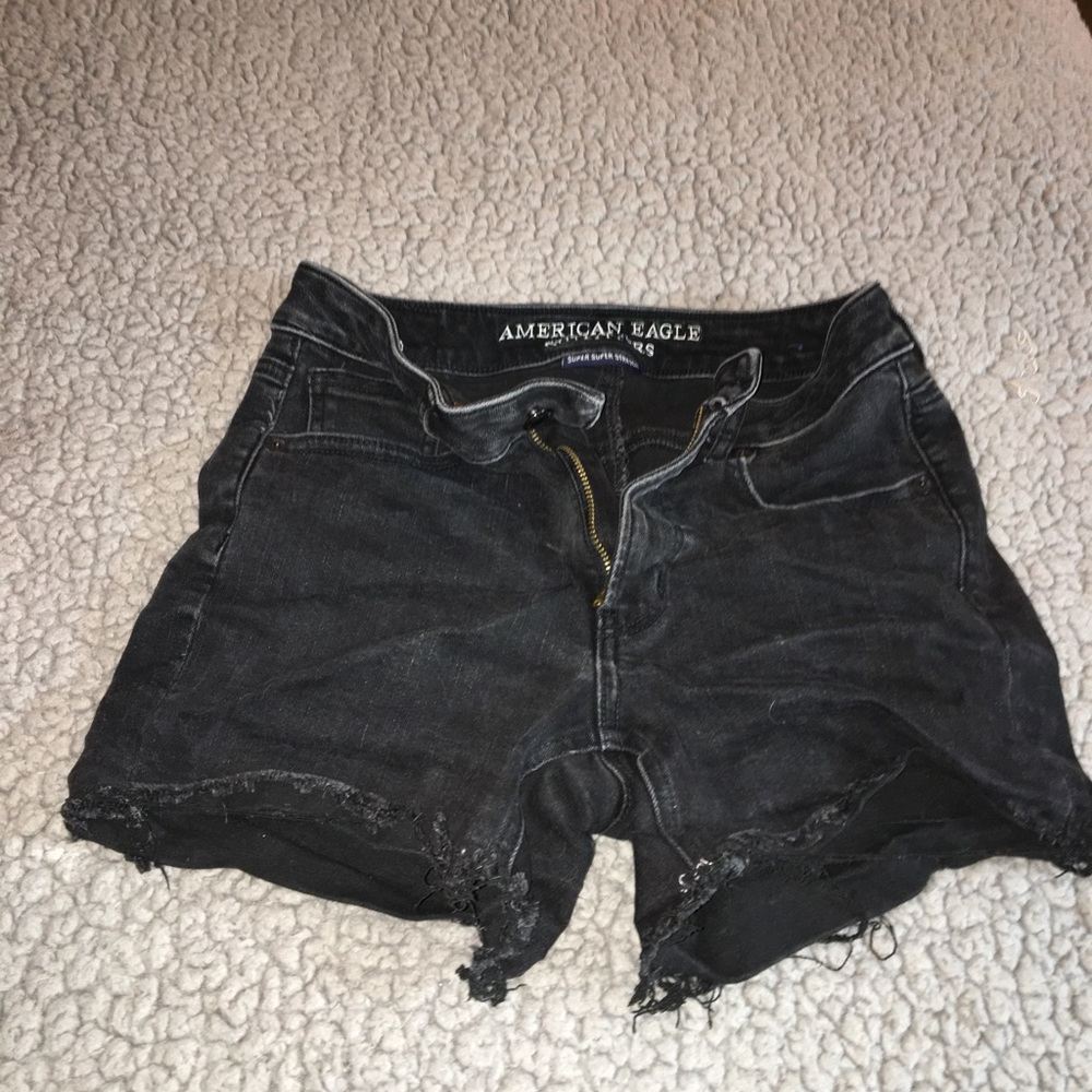 American Eagle 🦅 Super Shortie Jean Shorts